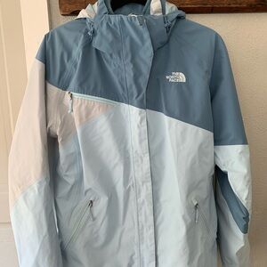 Women’s Large North Face 3-in-1 Hyvent Winter Coat